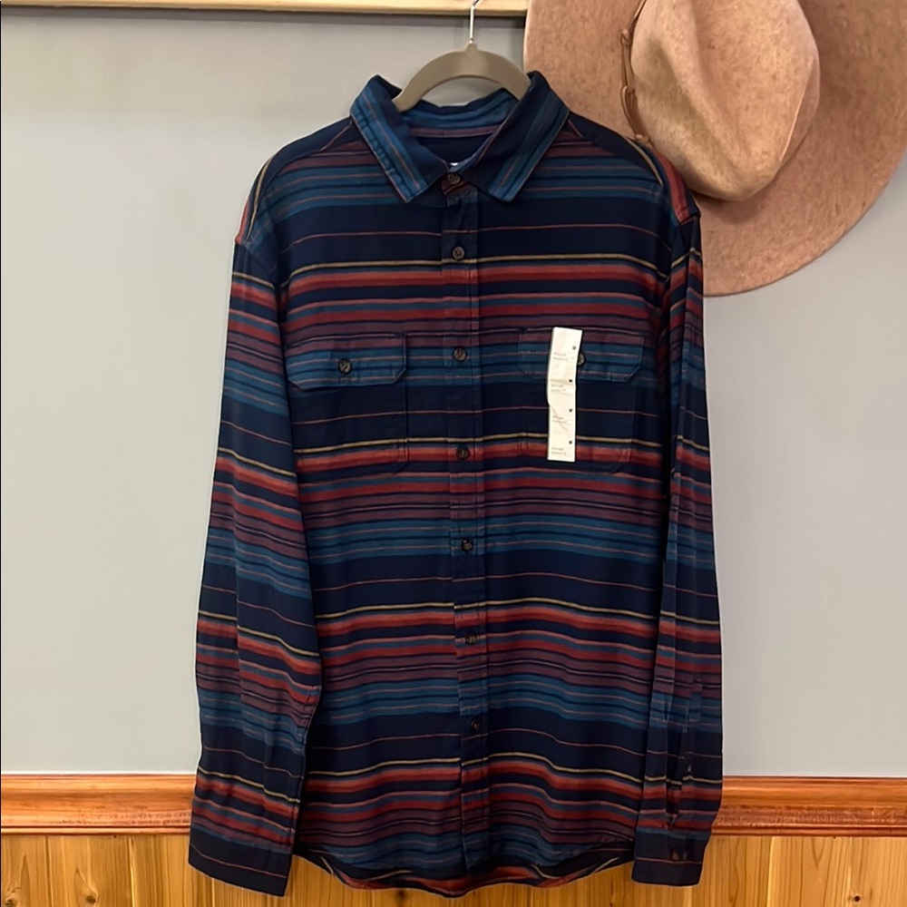 Men’s Striped Flannel NWT!